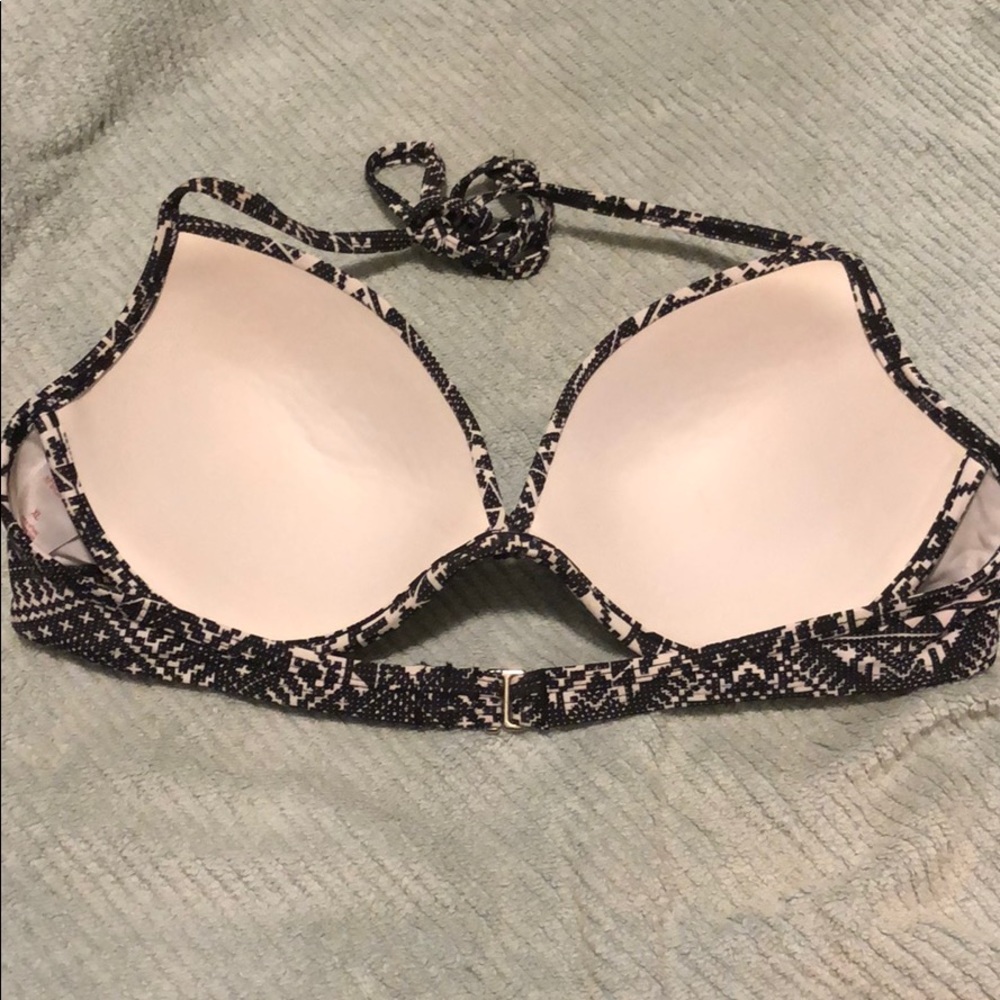 XL bikini top - Picture 3 of 3